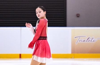 　女子フリー　演技する渡辺倫果＝トビリシ（共同）