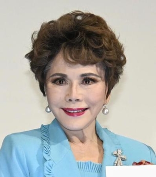 　デヴィ・スカルノ氏