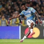 　レアル・マドリードで活躍するブラジル代表のビニシウス＝９月３０日、アルマトイ（ロイター＝共同）