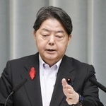 　記者会見する林官房長官＝９日午前、首相官邸