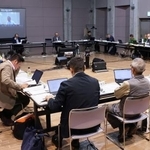 　北海道斜里町で開かれた知床の保護管理を検討する「科学委員会」＝１０日午後