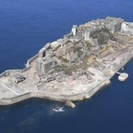 　長崎市の端島（通称・軍艦島）