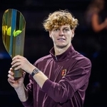 　今季４勝目を挙げたヤニク・シナー＝２６日（ゲッティ＝共同）