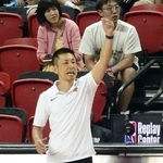 　ＮＢＡのサマーリーグでニックスを率いた吉本泰輔コーチ＝２０２３年、ラスベガス