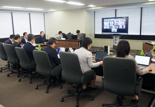 　ＲＳウイルス感染症のワクチンについて議論する厚労省の専門部会＝１９日午前、東京・霞が関