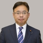 　上野賢一郎厚生労働相