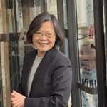 　９日、ベルリンに到着した台湾の蔡英文前総統（中央通信社＝共同）