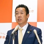 　記者会見する黄川田沖縄北方担当相＝１１日午前、内閣府