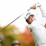 　第１日、１１番でティーショットを放つ山田大晟。５アンダーで首位＝太平洋クラブ御殿場