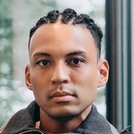 　「国際ゲイ小説賞（外国小説部門）」を受賞した安堂ホセさん