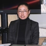 　記者会見する埼玉県鶴ケ島市の福島恵美市議＝１４日午後、さいたま市