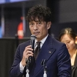 　東京デフリンピックのサッカー男女日本代表の壮行会で、あいさつする日本サッカー協会の宮本恒靖会長＝６日、東京都内