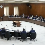 　今国会初の討議を行った参院憲法審査会＝２６日午後