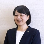 　退職願を議長に提出してから一夜明け、公務に臨む前橋市の小川晶市長＝２６日午前、市役所