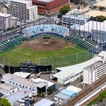 　ナゴヤ球場（中日新聞社提供）