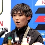 　東京デフリンピックのサッカー女子で銀メダルを獲得し、報告会で心境を語る主将の伊東美和＝２７日、東京都文京区