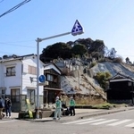 　大規模火災による立ち入り規制が解除された区域＝２９日午前、大分市佐賀関