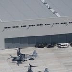 　陸上自衛隊の佐賀駐屯地に駐機する輸送機Ｖ２２オスプレイ＝９月、佐賀市