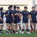 　京産大を破って２連覇を果たし、喜ぶ天理大フィフティーン＝花園