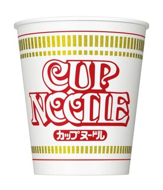　日清食品が値上げする「カップヌードル」
