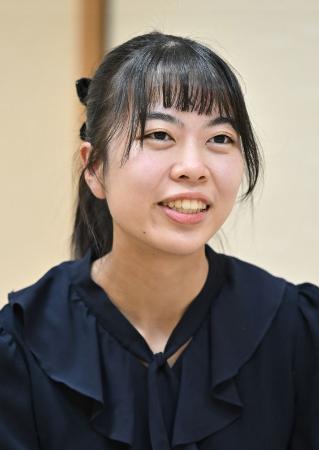 　上野愛咲美女流名人　