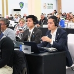 　ワシントン条約の締約国が開いた全体会合＝４日、ウズベキスタン・サマルカンド（共同）