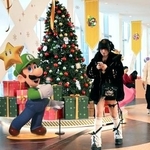 　「スーパーマリオ」のキャラクターで飾られたロッテワールドモール＝１１月、ソウル（共同）