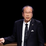 　ノーベル賞受賞の記念講演をする化学賞の北川進・京都大特別教授＝８日、ストックホルム（共同）