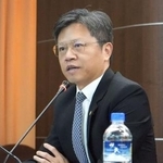 　１１月、記者会見でタイ人少女の人身取引事件について説明する台湾の警察幹部＝台北