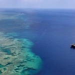 　中国とフィリピンが領有権を争う南シナ海のスカボロー礁（中国名・黄岩島）＝４月（新華社＝共同）