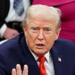 　トランプ米大統領＝１２日、ワシントンのホワイトハウス（ロイター＝共同）