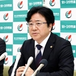 　説明会で発言する全トヨタ労働組合連合会の西野勝義会長＝１８日午後、愛知県豊田市