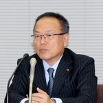 　記者会見する四国電力の宮本喜弘社長＝１９日午後、東京都千代田区