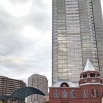 　商業施設「恵比寿ガーデンプレイス」＝９月、東京都渋谷区