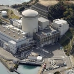 　関西電力美浜原発３号機＝１１月、福井県美浜町