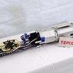 　福島第１原発３号機の原子炉格納容器内にドローンを挿入するための専用装置（東京電力提供）