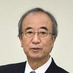 　新潟県の花角英世知事