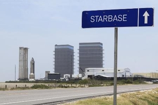　米スペースＸの拠点「スターベース」＝昨年５月、テキサス州