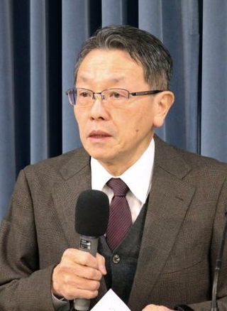 　記者会見する地震調査委員会の平田直委員長＝１４日午後、東京都千代田区