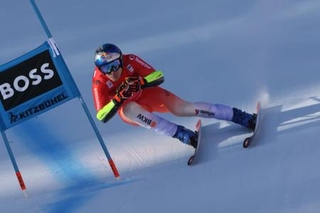 　アルペンスキーＷ杯の男子スーパー大回転で勝利したマルコ・オーデルマット＝２３日、キッツビューエル（ゲッティ＝共同）