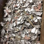 　引退した新幹線車両から加工されたアルミチップ（ＪＲ東海提供）