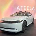 　ソニー・ホンダモビリティが公開した「ＡＦＥＥＬＡ１」の先行量産車＝５日、米ラスベガス（共同）