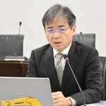 　取材に応じるコマツの今吉琢也社長＝２０２５年１２月、東京都港区