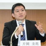 　記者会見する国立がん研究センターの片岡圭亮・分子腫瘍学分野長＝８日午後、東京都中央区