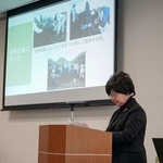 　太平洋戦争の激戦地となった硫黄島での遺骨収集について語る戦争遺児の吉沢登志江さん＝１１日午後、東京都千代田区