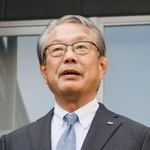 　山口県上関町で取材に応じる中国電力の中川賢剛社長＝１３日午前