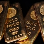　金の延べ棒（ロイター＝共同）