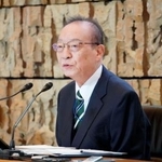 　退任前最後の定例記者会見で話すＮＨＫの稲葉延雄会長＝２１日午後、東京都渋谷区