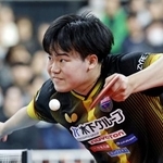 　男子シングルスで準決勝に進んだ松島輝空＝東京体育館