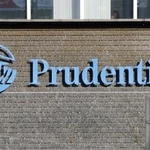 　プルデンシャル生命保険のロゴマーク＝東京都千代田区